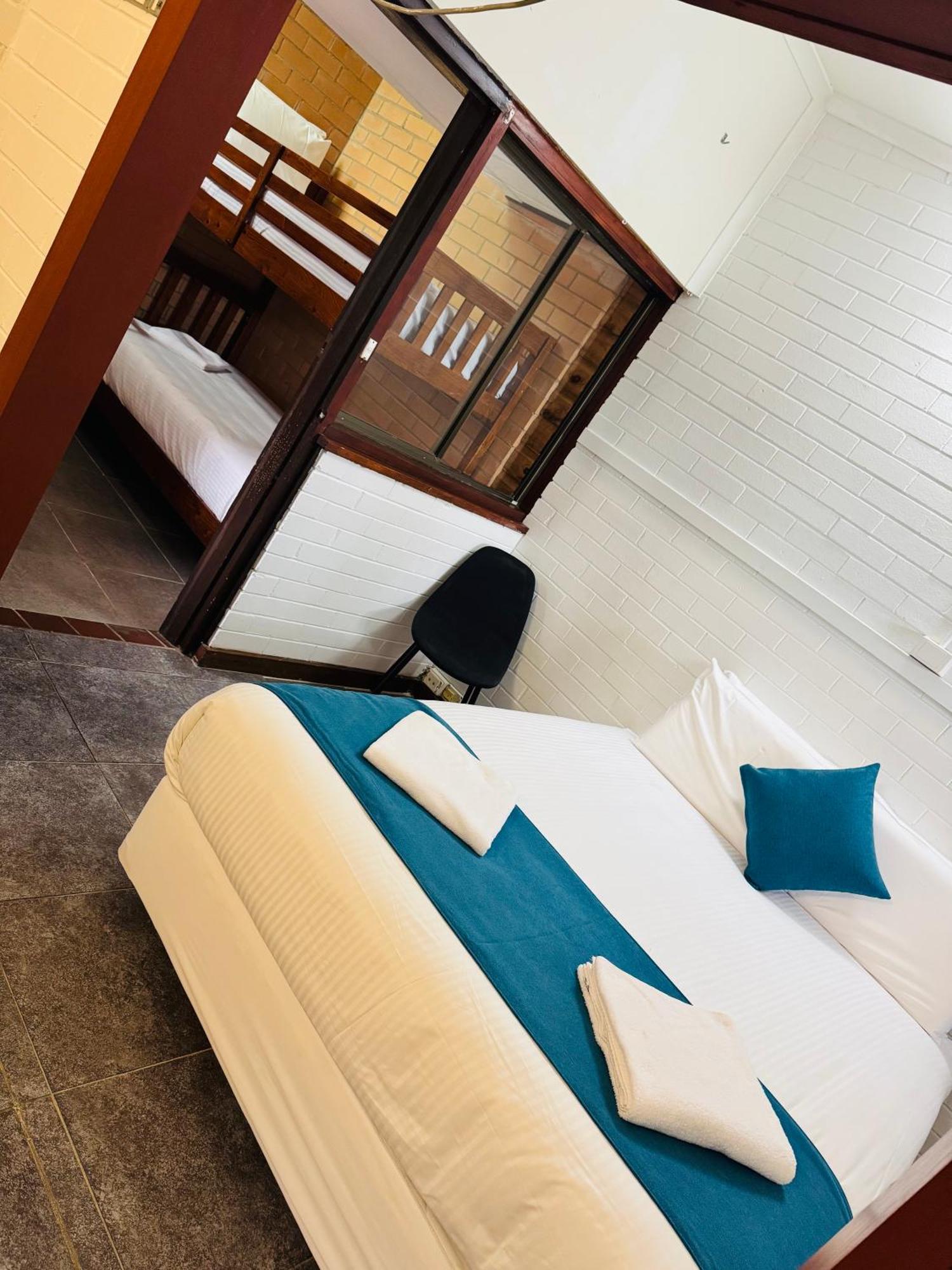A Railway Lodge Taree Room photo