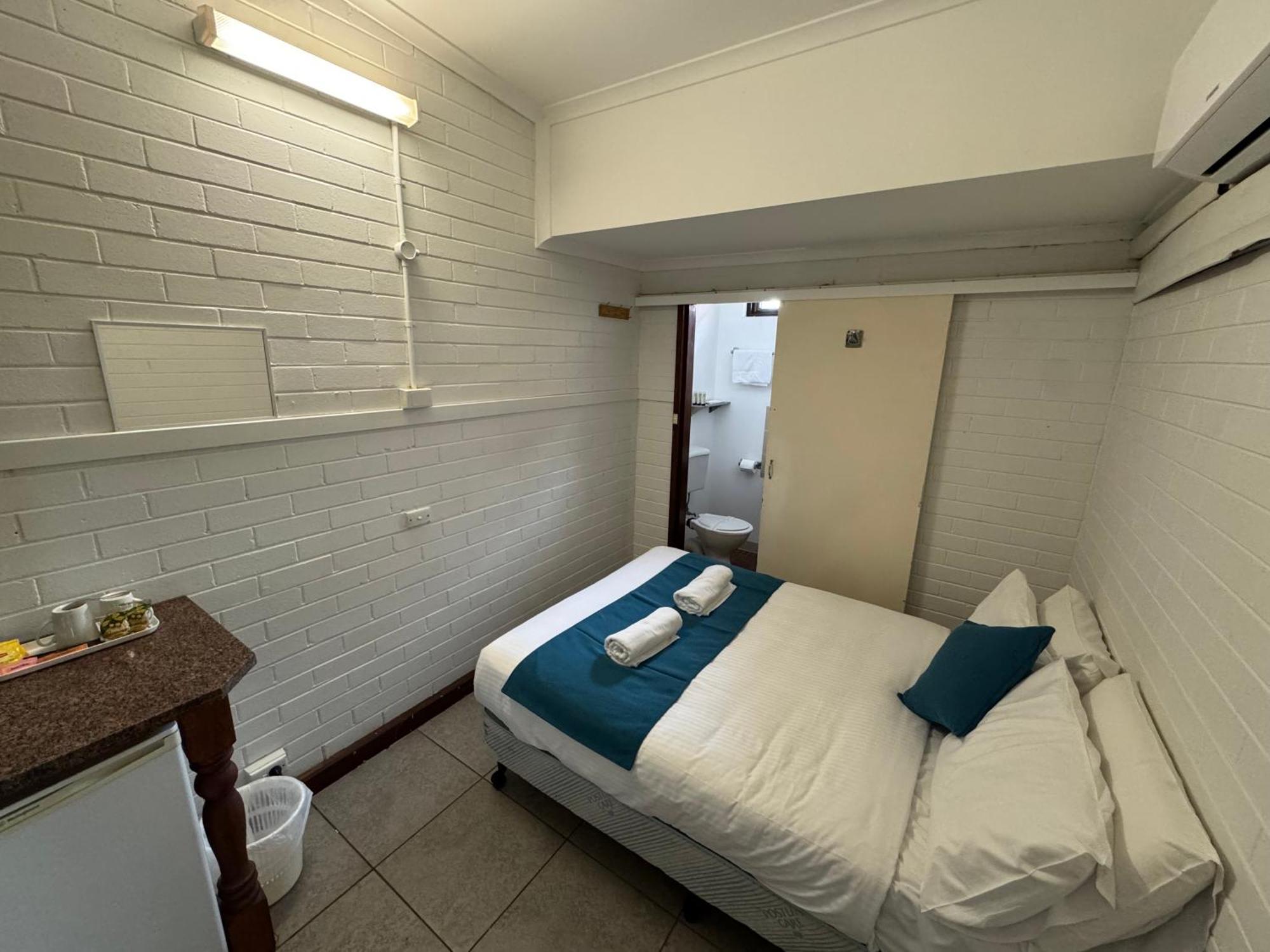 A Railway Lodge Taree Room photo