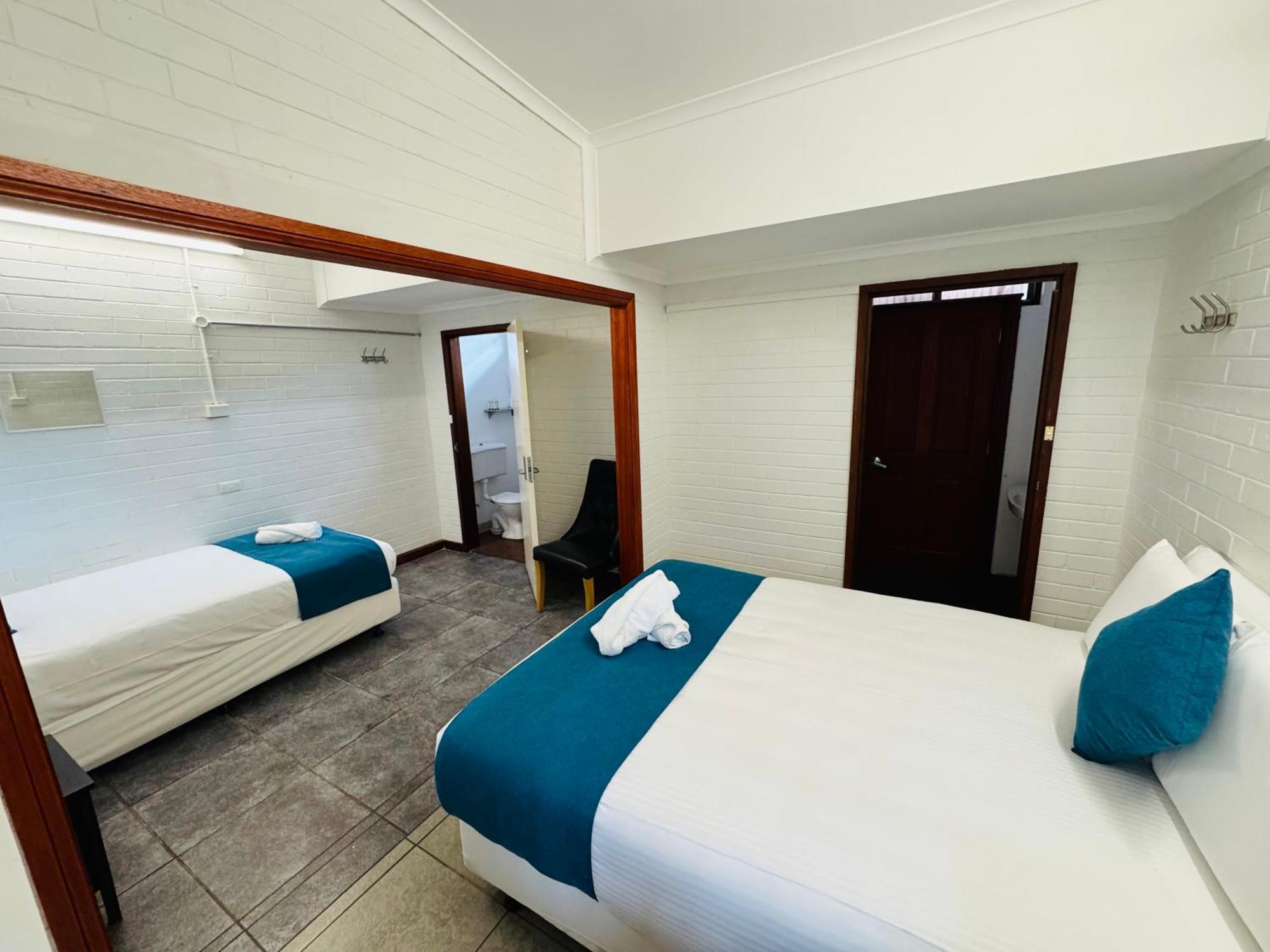 A Railway Lodge Taree Room photo